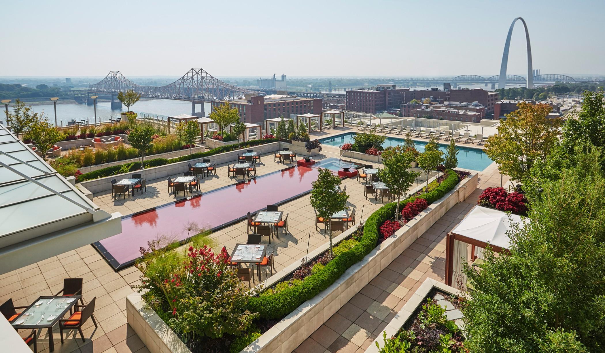 Four Seasons St. Louis Hotel Exterior photo